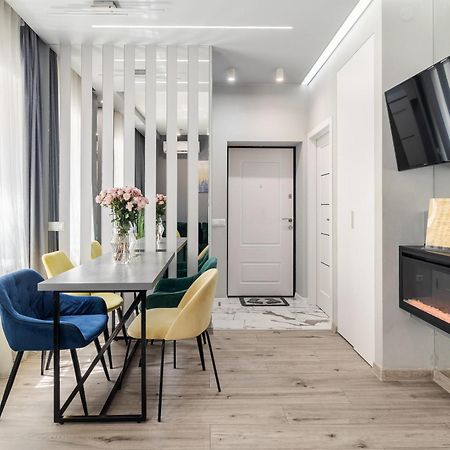 Royal Apartment On Balabana Street ลวีฟ ภายนอก รูปภาพ