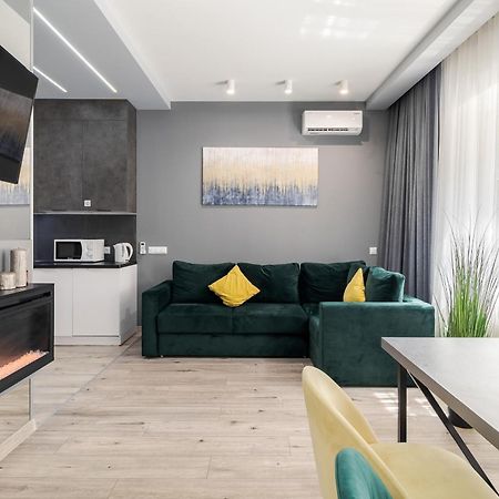 Royal Apartment On Balabana Street ลวีฟ ภายนอก รูปภาพ