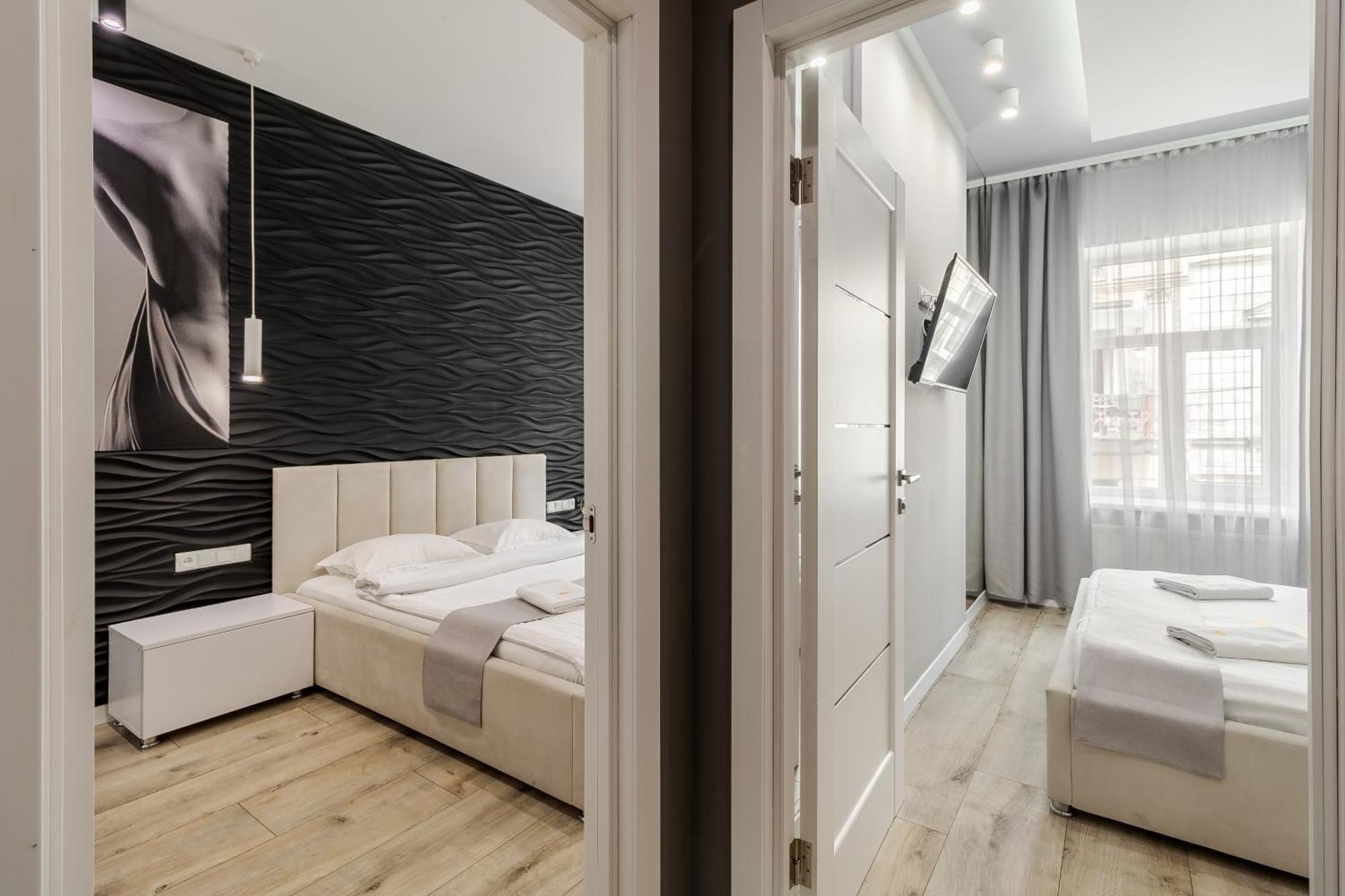 Royal Apartment On Balabana Street ลวีฟ ภายนอก รูปภาพ