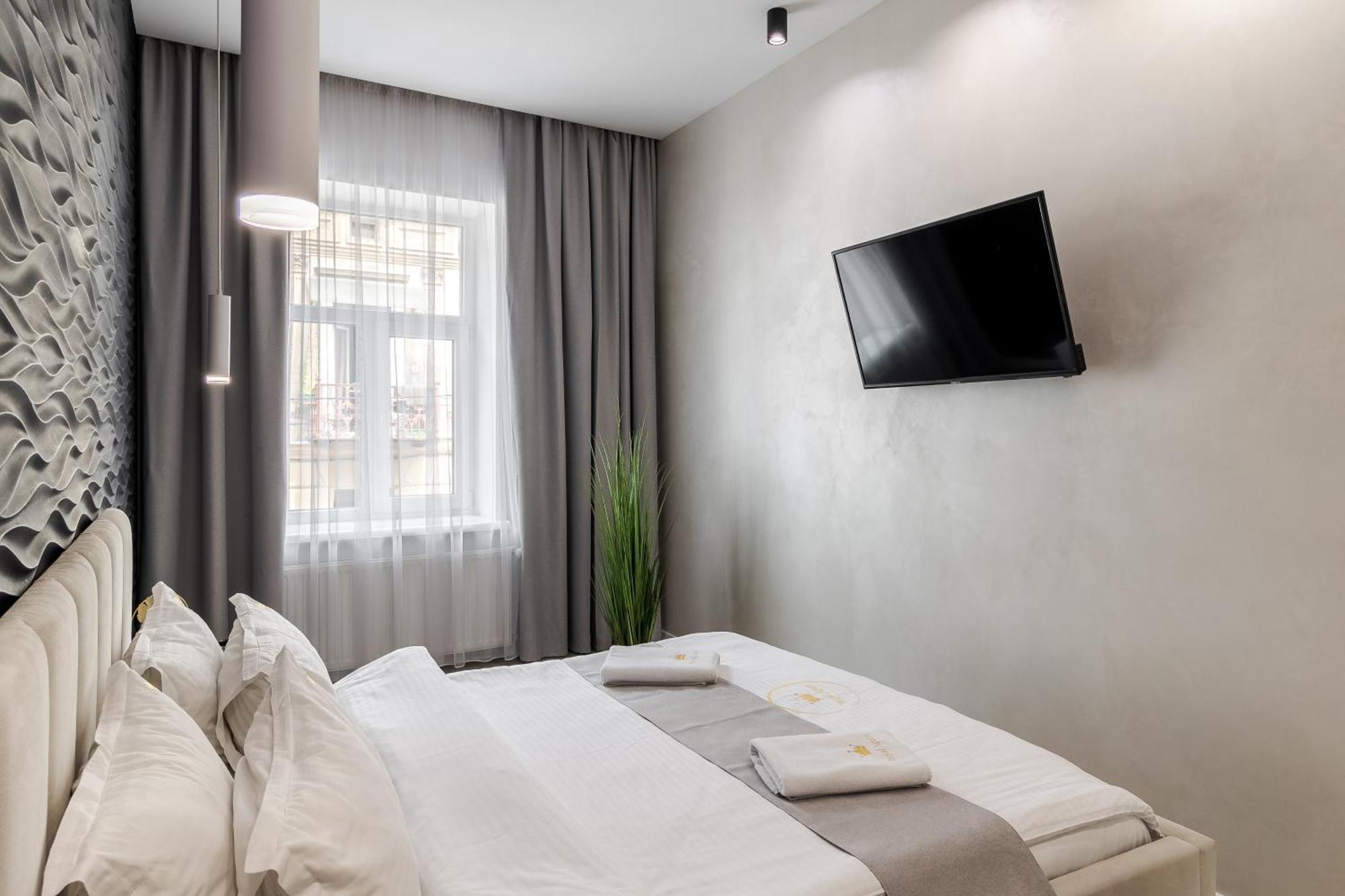 Royal Apartment On Balabana Street ลวีฟ ภายนอก รูปภาพ